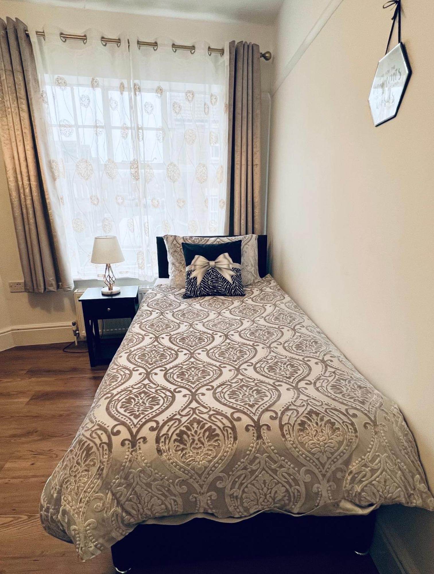 Large Family-Friendly 2Bd Glastonbury Retreat, Sleeps 5 Extérieur photo