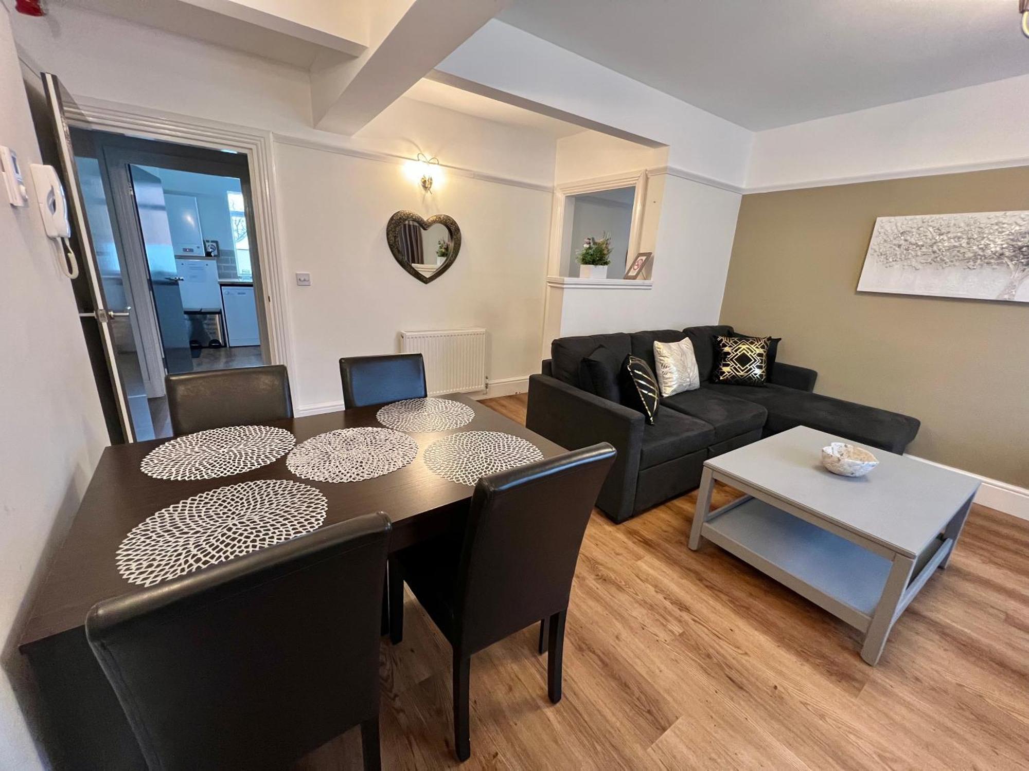 Large Family-Friendly 2Bd Glastonbury Retreat, Sleeps 5 Extérieur photo