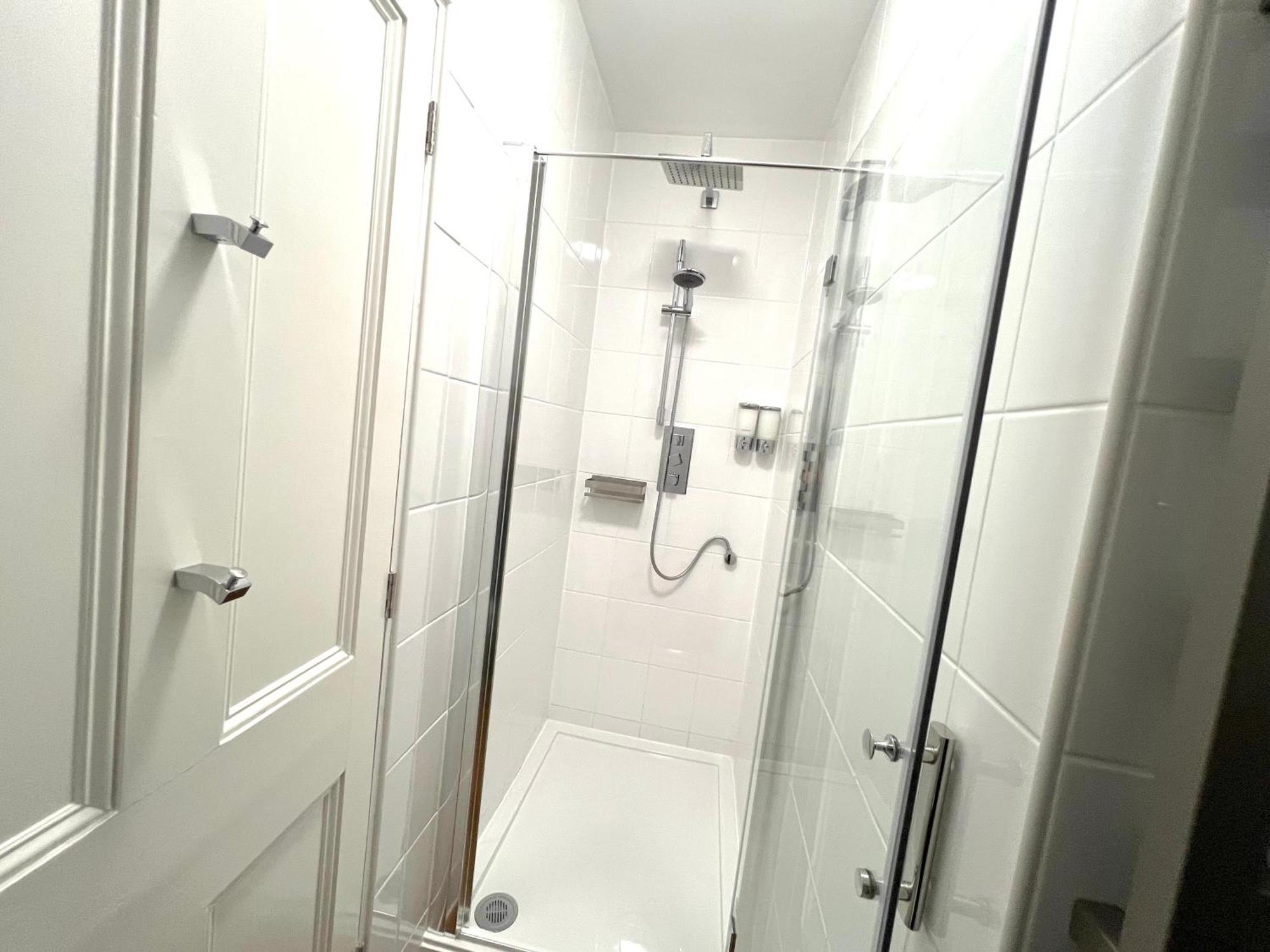 Large Family-Friendly 2Bd Glastonbury Retreat, Sleeps 5 Extérieur photo
